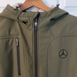 Mercedes-Benz USA Collection Raincoat Mens L